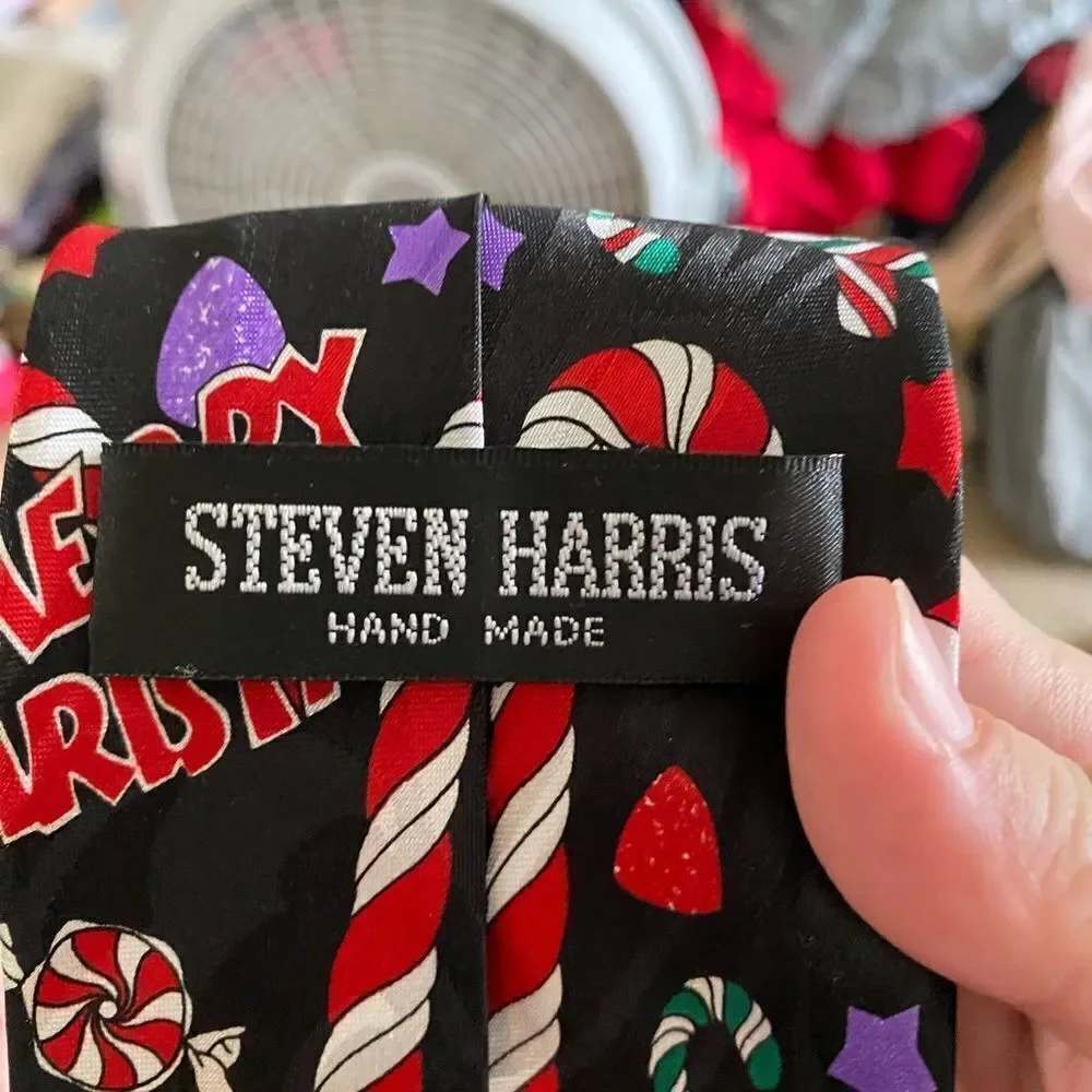 Steve Harris Hand Made Christmas Holiday Candy Cane Neck Tie